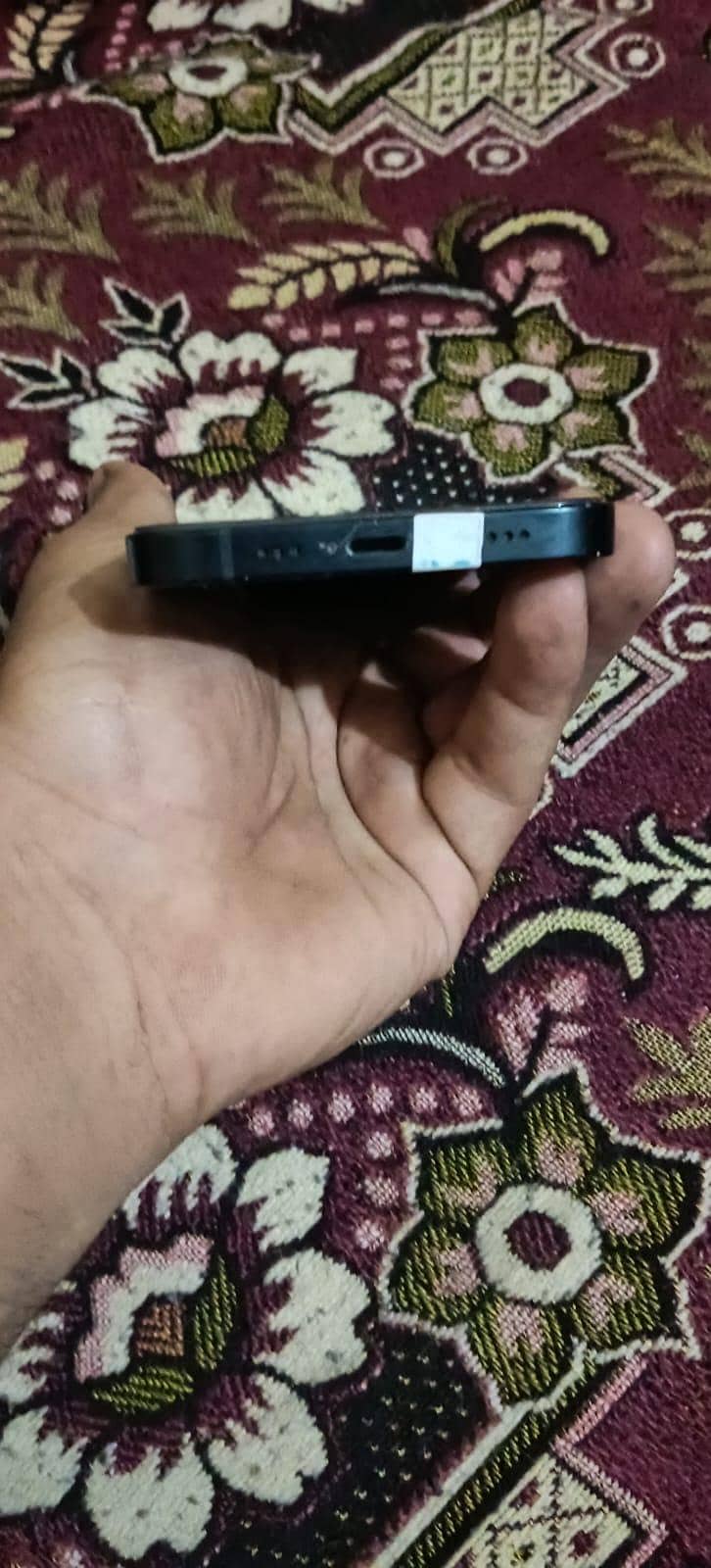 Apple iPhone 13 2
