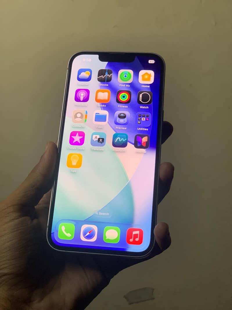 Apple iPhone 14 2