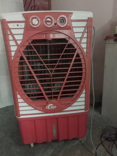 D. c 12 volt room cooler argent sale