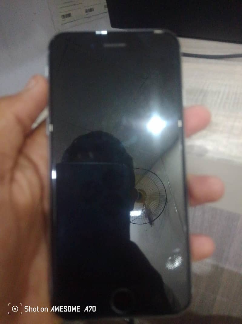 Apple iPhone 6S 0