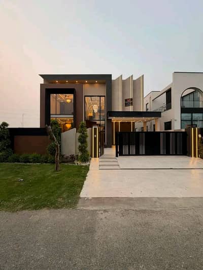 1 Kanal Brand New Luxury Furnished House for Rent in a Prime Location of Bahria Town, Lahore.