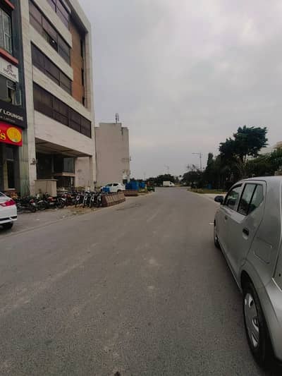 shop for rent main ferozepur Road best 4 electric scooty