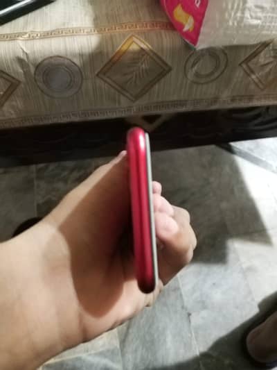 Apple iPhone SE