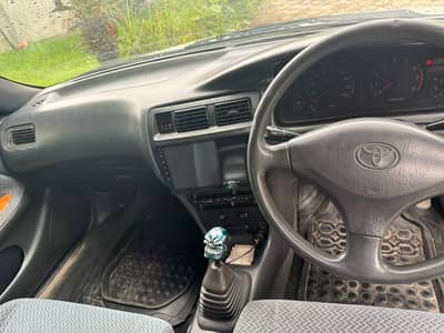 Toyota Corolla 2000