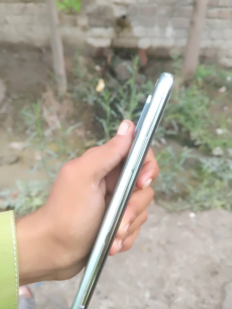 One Plus 8T 2