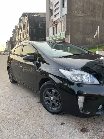 Toyota Prius 2012 Model