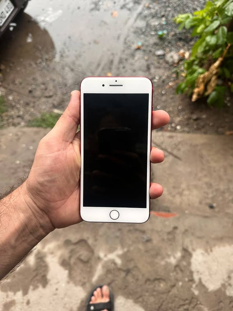 Apple iPhone 7 Plus 0
