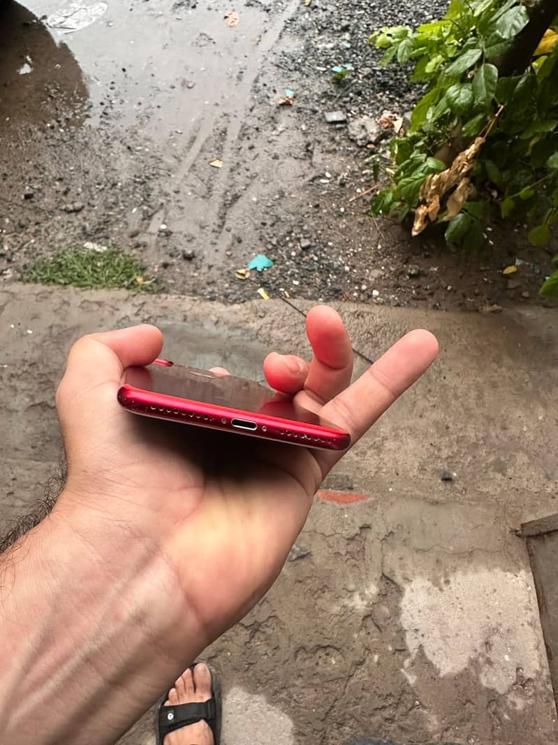Apple iPhone 7 Plus 5