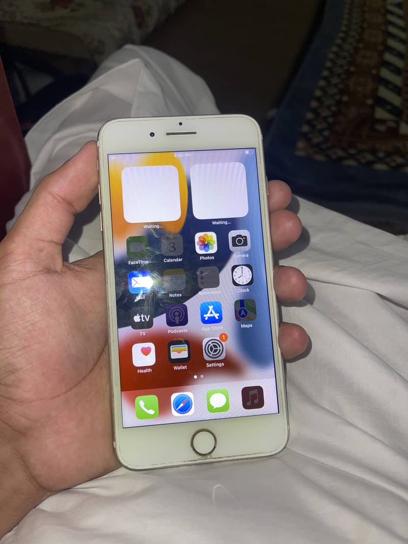Apple iPhone 7 Plus 5
