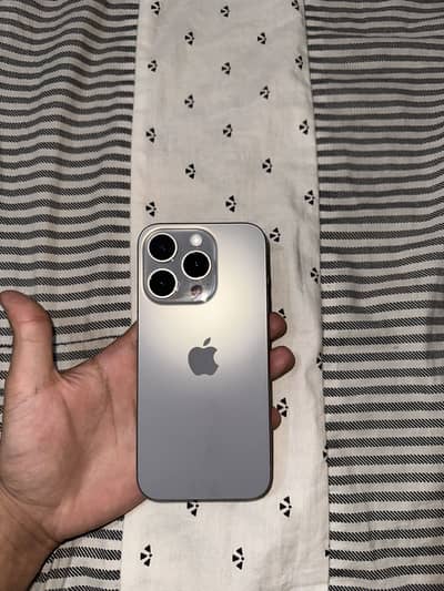 Apple iPhone 15 Pro