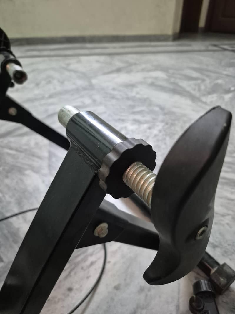 Indoor Cycle Trainer Exercise Stand 4
