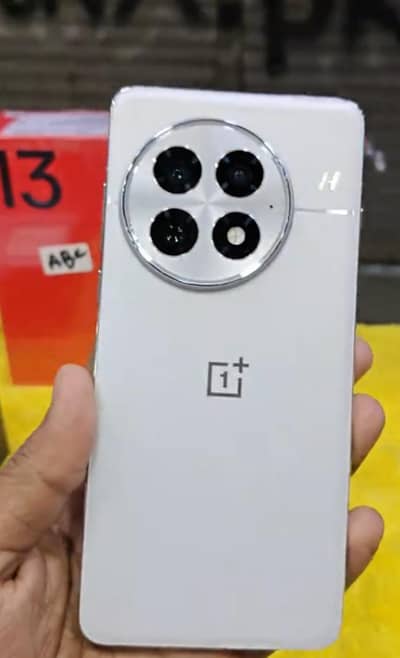 One Plus 13 12 GB PTA 512 GB PTA approved 03460792347 my WhatsApp