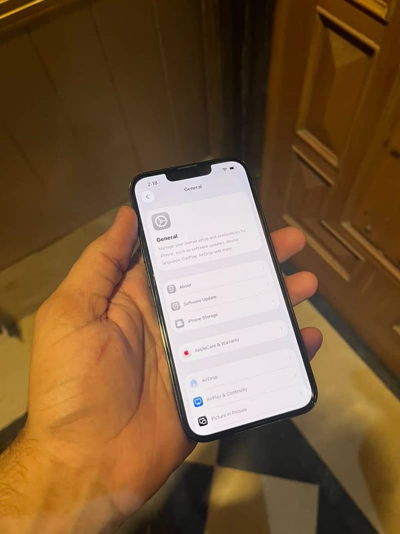 Apple iPhone 13 Pro 2
