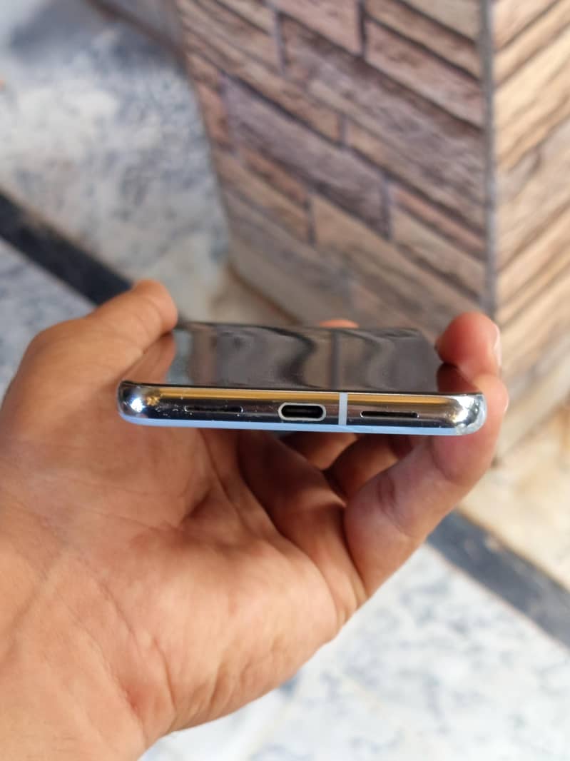 Google Pixel 8 Pro 8