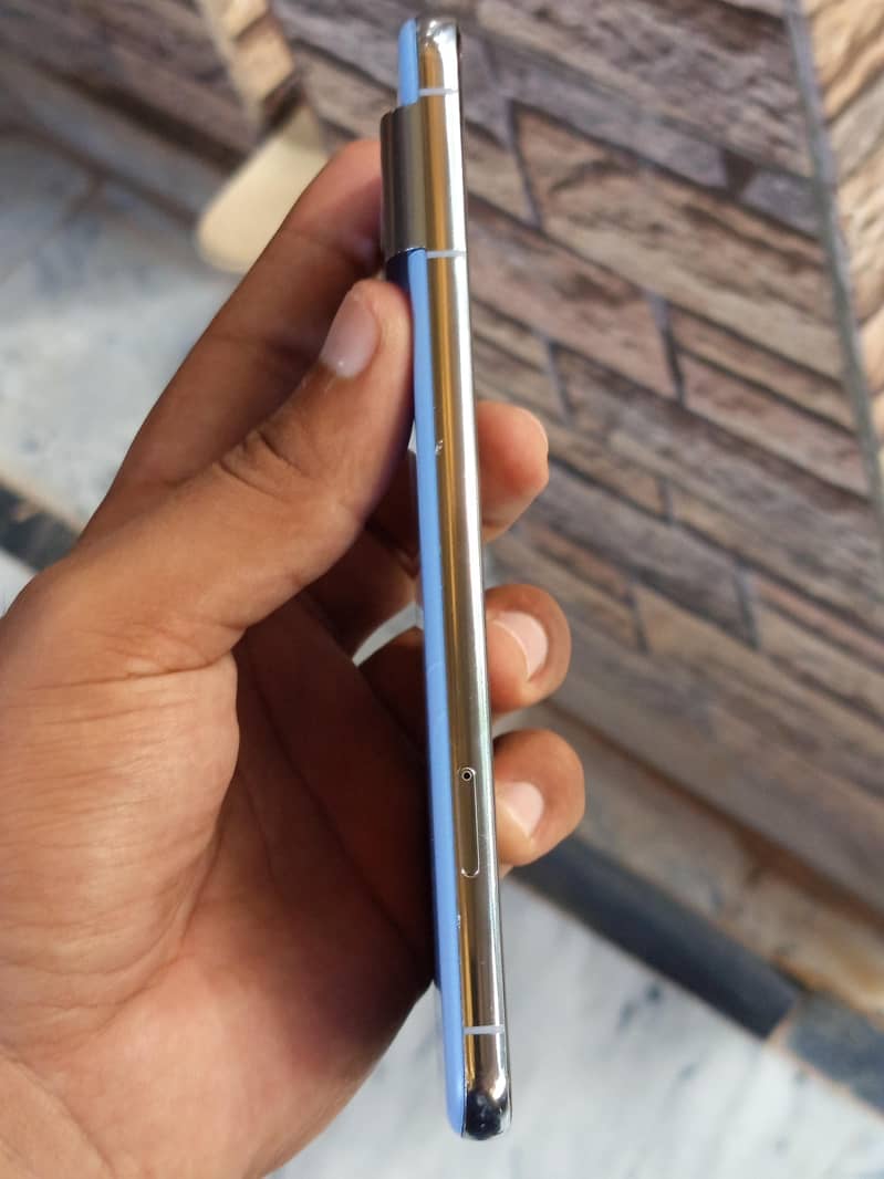 Google Pixel 8 Pro 9