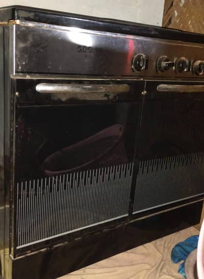 5 burner stove with inner space