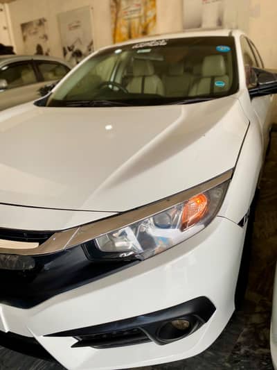 Honda Civic VTi Oriel Prosmatec 2017 Total Genuine