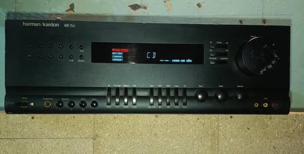 Harmon kardon AVR25 650 watt