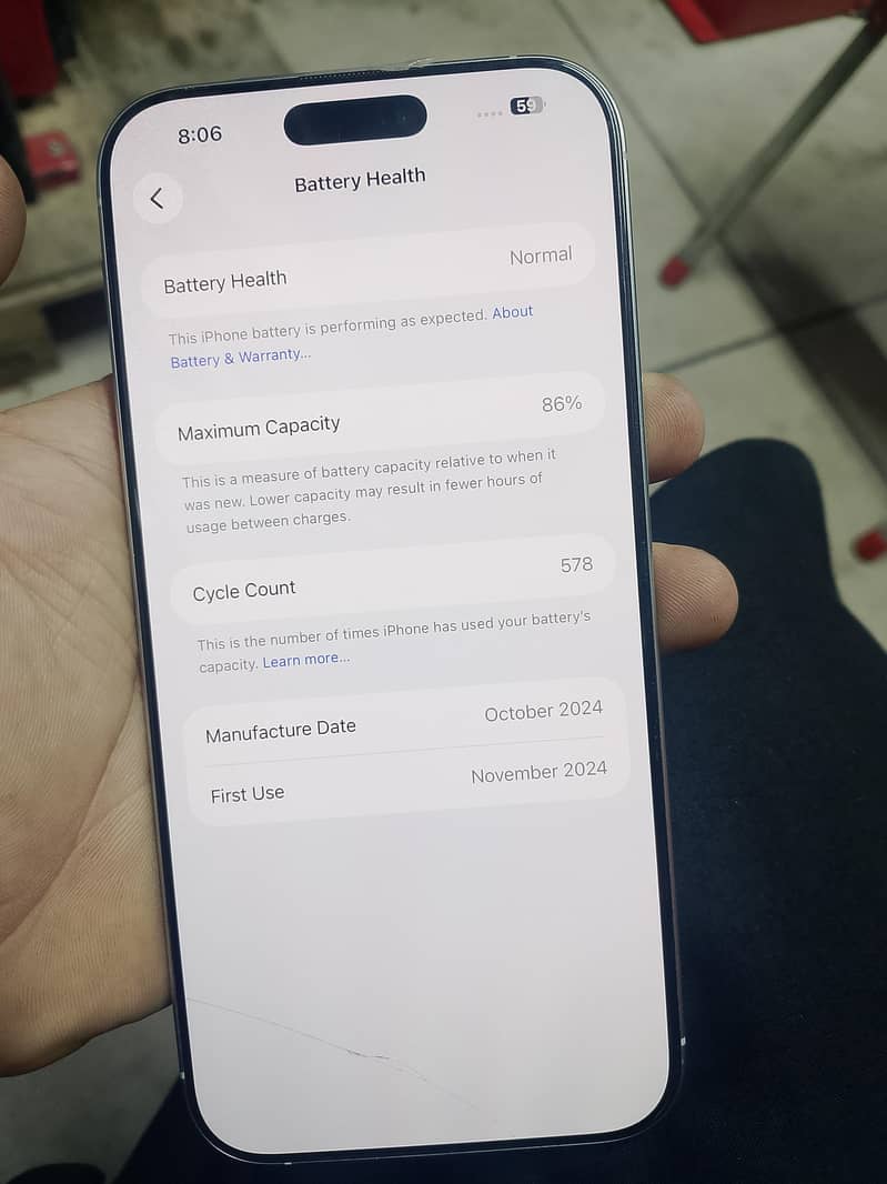 Apple iPhone 16 Pro Max 6
