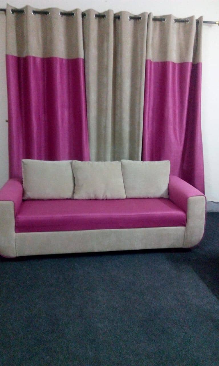 7 seated sofa 0
