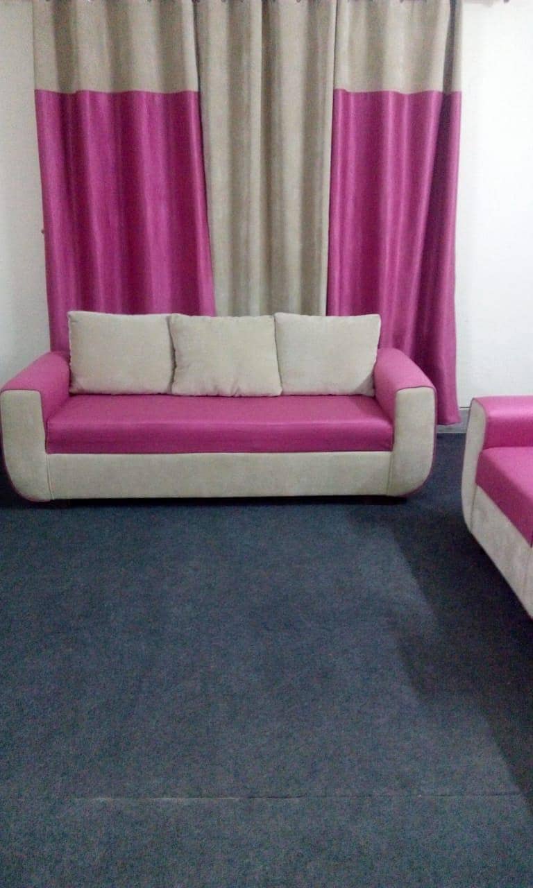 7 seated sofa 1