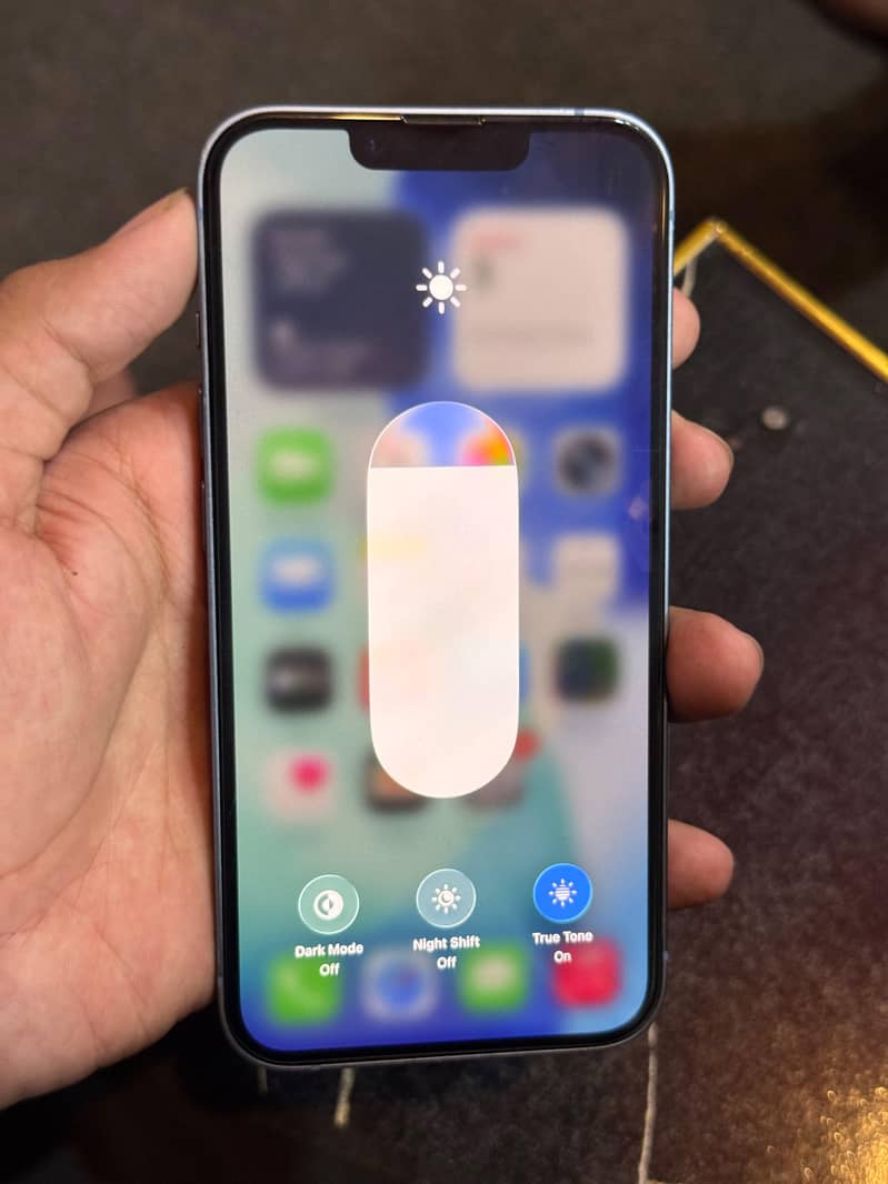 Apple iPhone 14 6
