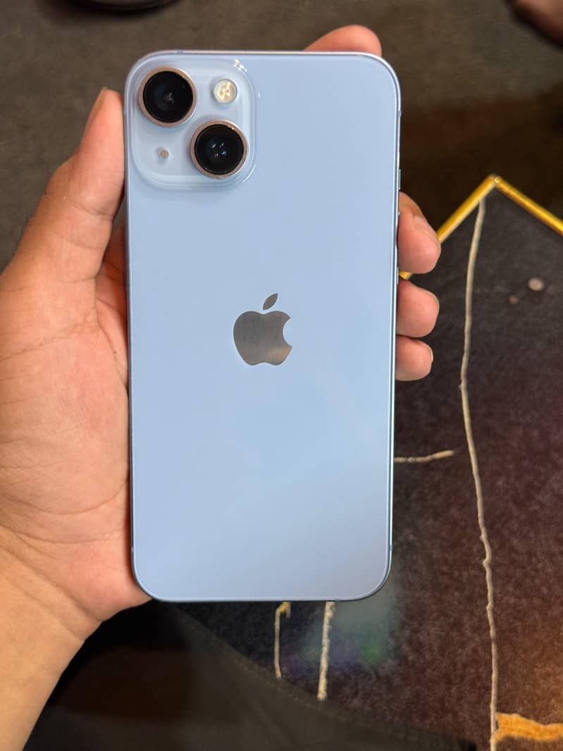 Apple iPhone 14 9
