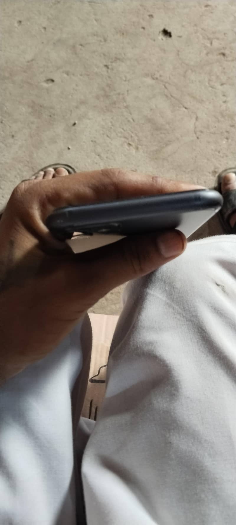 Apple iPhone 11 0