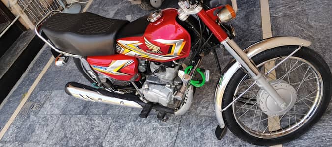 Honda CG 125 2025