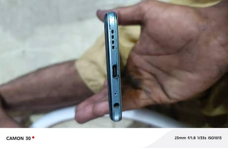 Vivo Y21