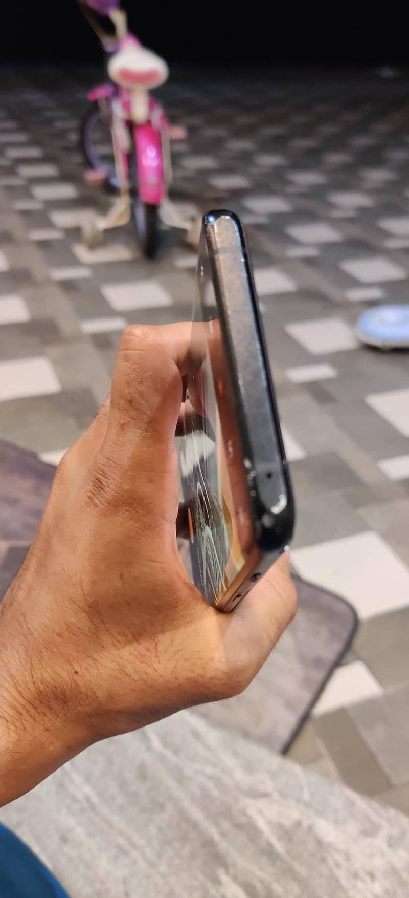 One Plus 10 Pro 4