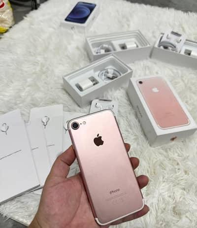 Apple iPhone 7 128 GB PTA approved 03460792347 my WhatsApp number