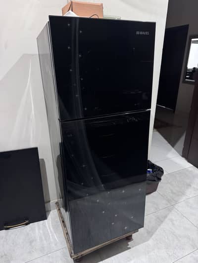 Waves Mini Refrigerator (Single Door) – Excellent Condition – For Sale