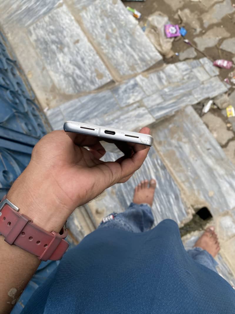 Google Pixel 7 6