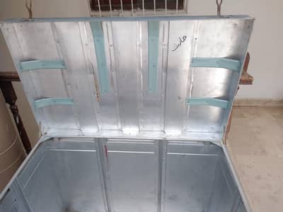storage trunk