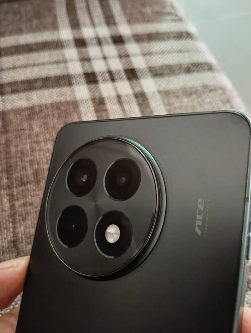 One Plus Ace 5 4