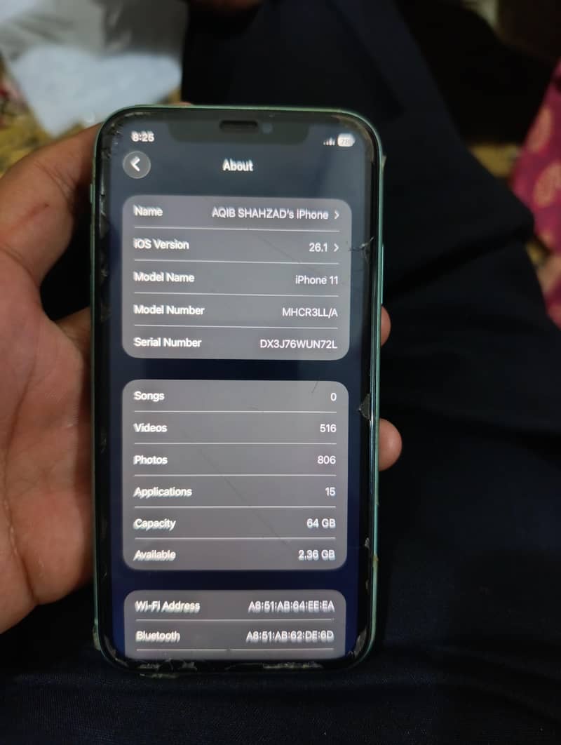 iPhone 11 6