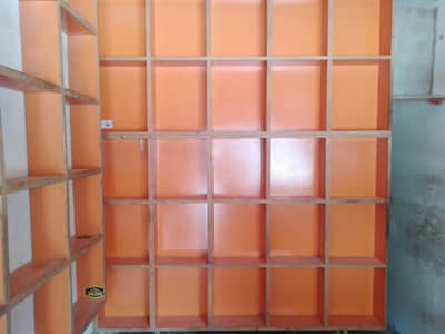Counter + Racks wooden & Iron