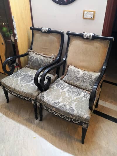Executive chairs 2 Nos