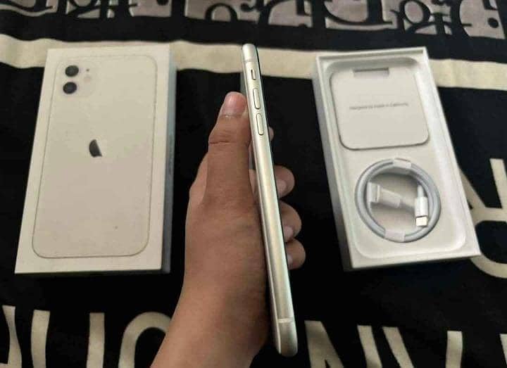 Apple iPhone 11 2