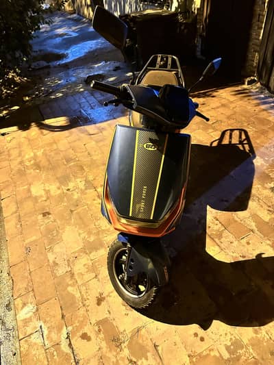 Scooty BRG