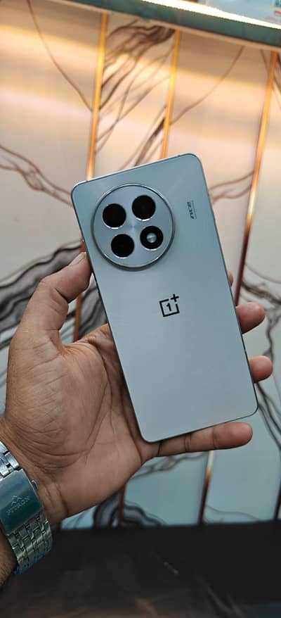 OnePlus 13R 12/256 Non-PTA – 10/10 Condition | Only Box + Cable
