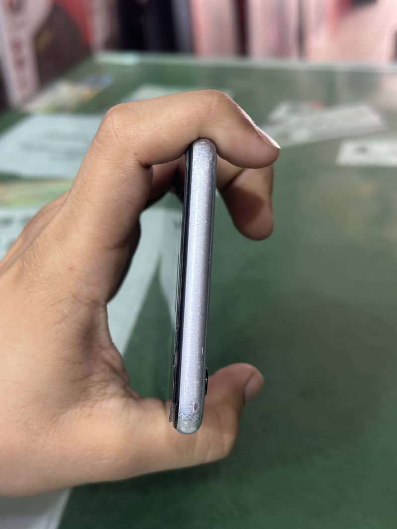 Apple iPhone 6S Plus 3