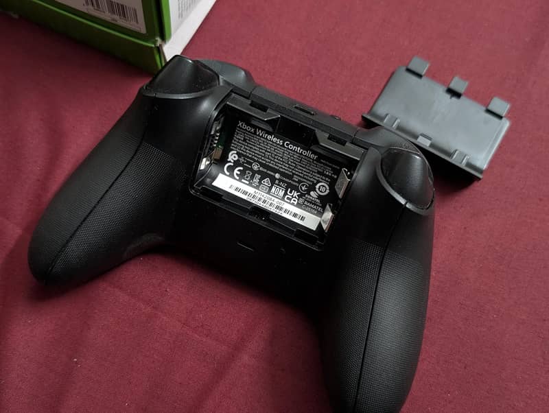 XBox Series X/S Wireless Controller 4