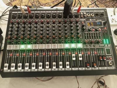 Dj Powerd mixer
