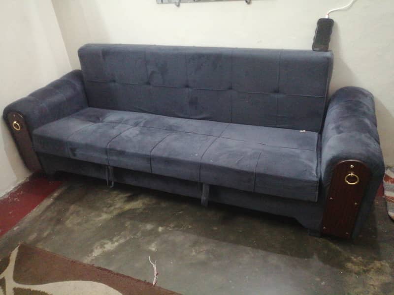 combed sofa 0