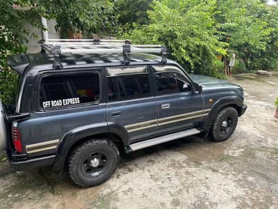 Toyota Land Cruiser 1990