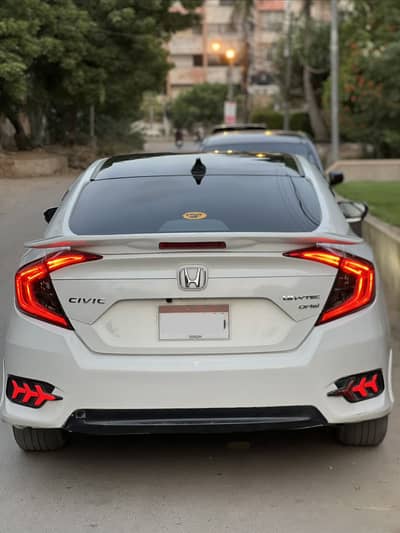 Honda Civic VTi Oriel Prosmatec 2018