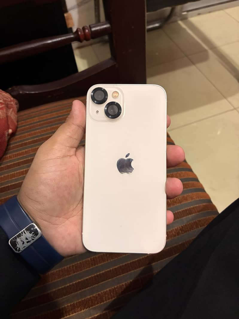 Apple iPhone 13 0