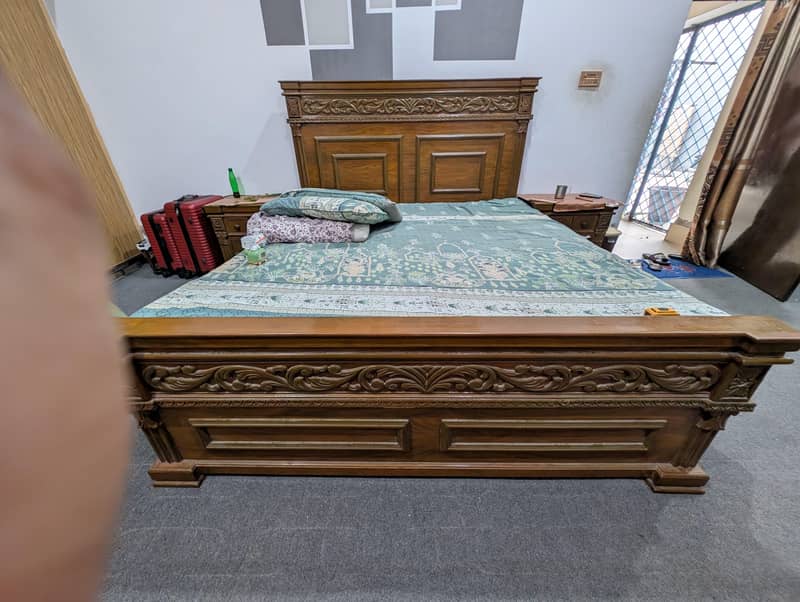 king bed 0
